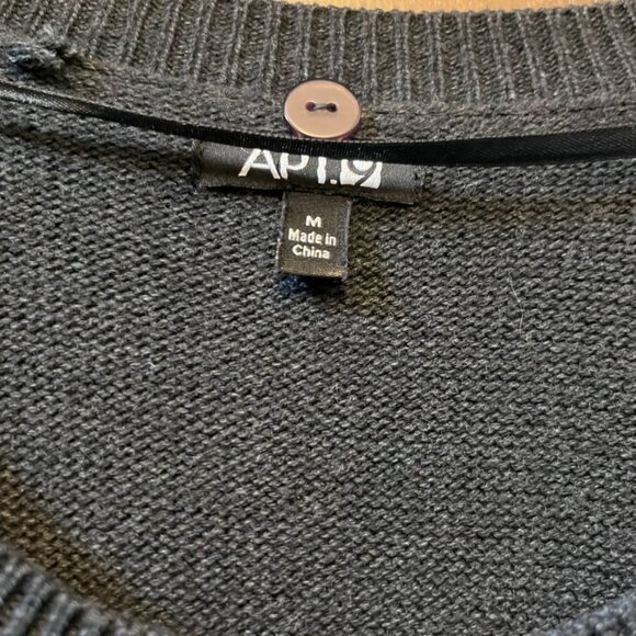 Apt. 9 grey tunic sweater size M - Picture 4 of 6